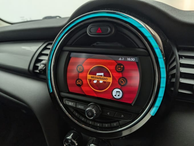 2025 Mini Hatch