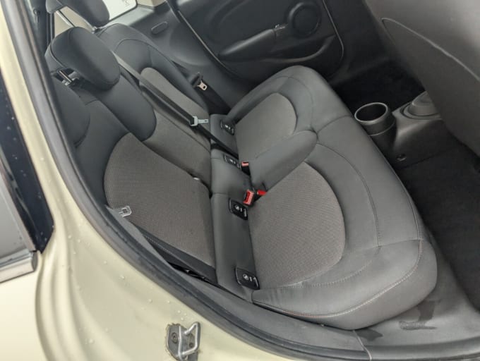 2025 Mini Hatch
