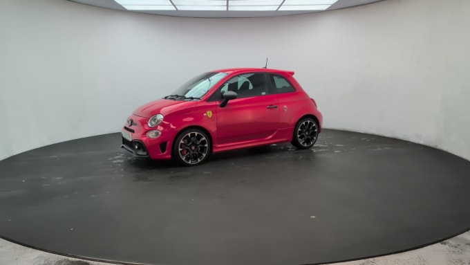 2025 Abarth 595