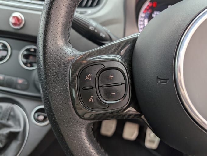 2025 Abarth 595