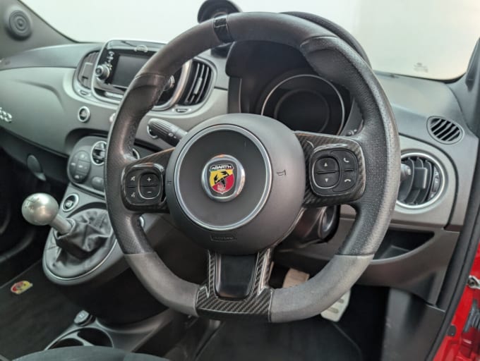 2025 Abarth 595