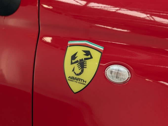 2025 Abarth 595