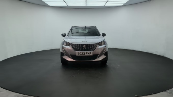 2025 Peugeot E-2008