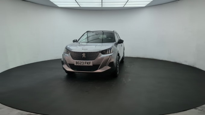 2025 Peugeot E-2008
