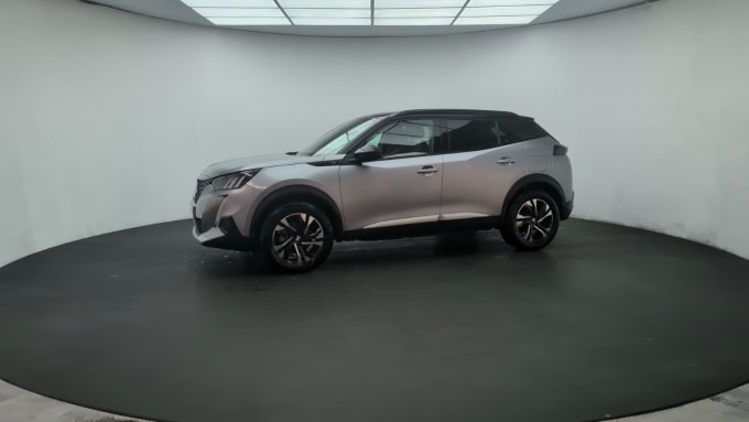 2025 Peugeot E-2008