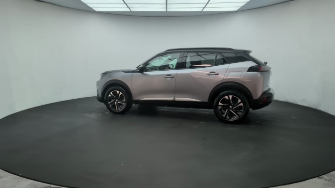 2025 Peugeot E-2008