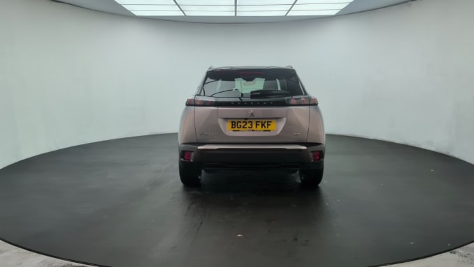 2025 Peugeot E-2008