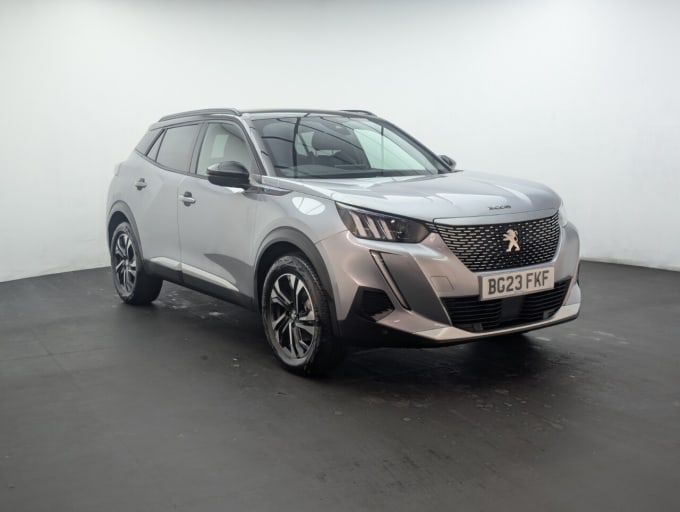 2025 Peugeot E-2008