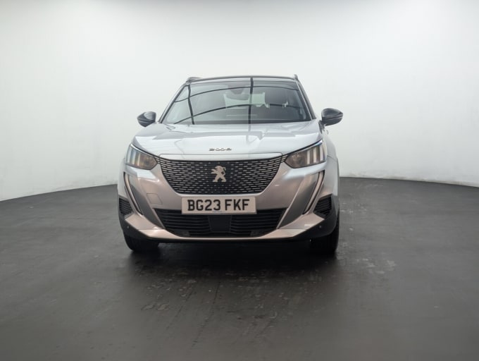 2025 Peugeot E-2008