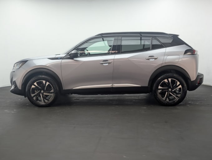 2025 Peugeot E-2008