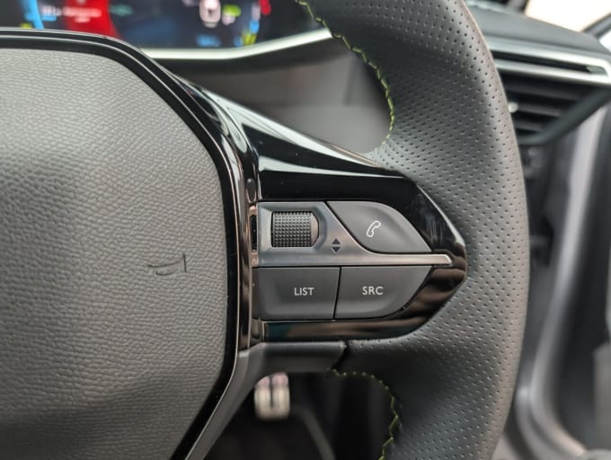 2025 Peugeot E-2008