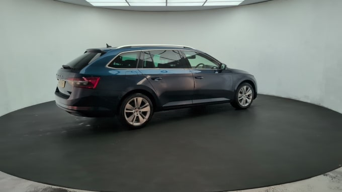 2025 Skoda Superb
