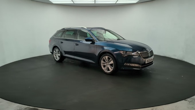 2025 Skoda Superb
