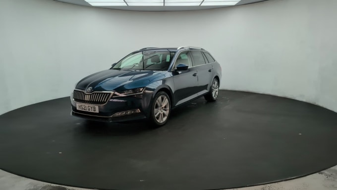 2025 Skoda Superb