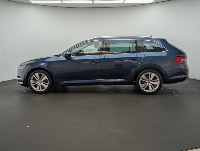 2025 Skoda Superb