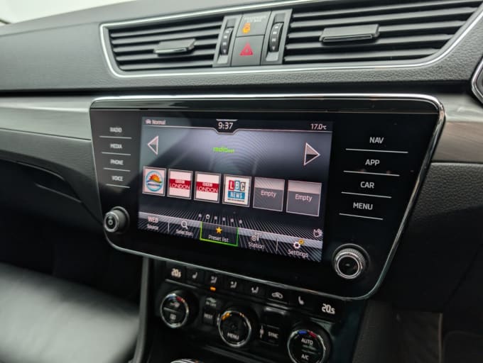 2025 Skoda Superb