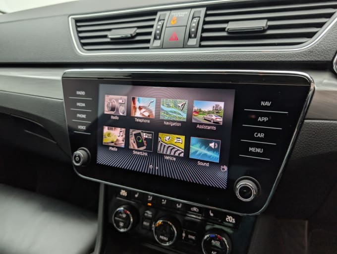 2025 Skoda Superb