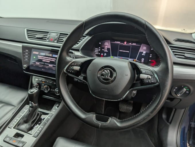 2025 Skoda Superb