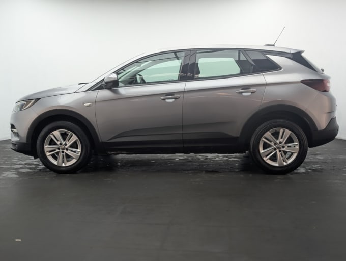 2025 Vauxhall Grandland X