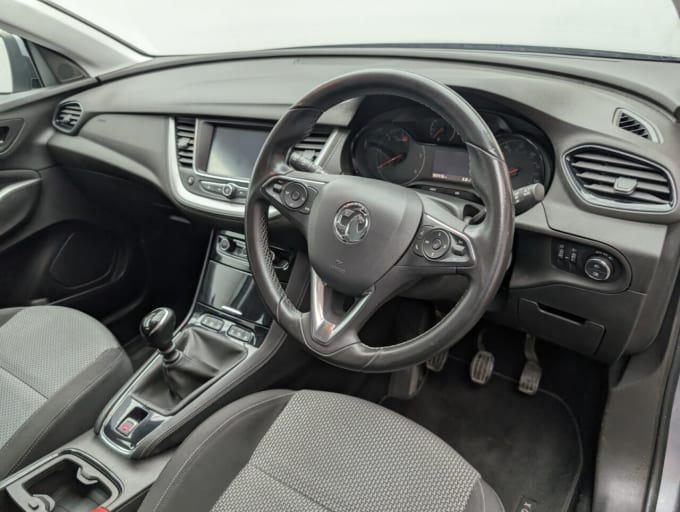 2025 Vauxhall Grandland X