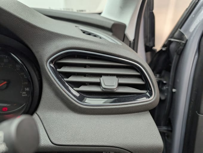 2025 Vauxhall Grandland X