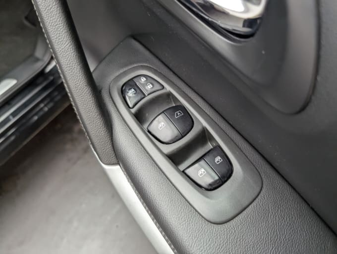 2025 Renault Kadjar