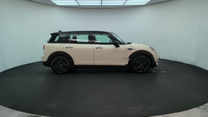 2025 Mini Clubman