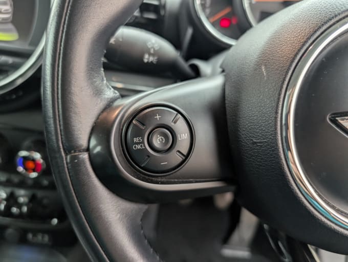 2025 Mini Clubman