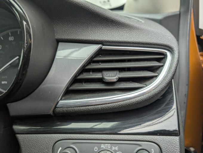 2025 Vauxhall Mokka X