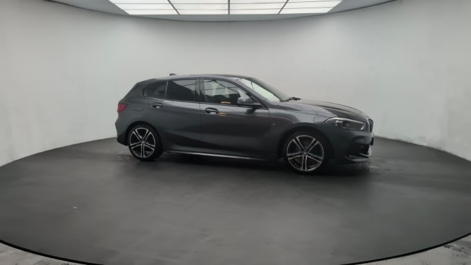 2025 BMW 1 Series