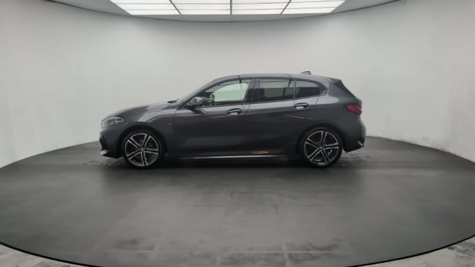 2025 BMW 1 Series