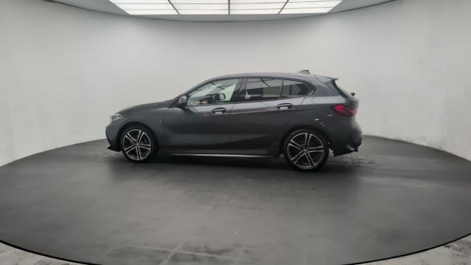 2025 BMW 1 Series