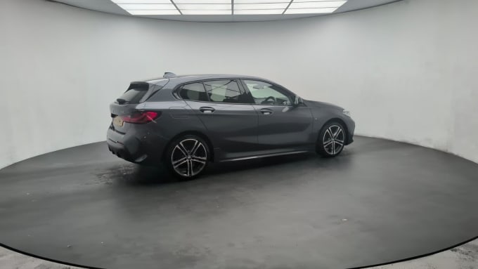2025 BMW 1 Series