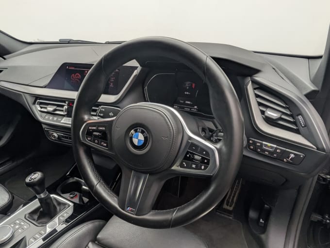 2025 BMW 1 Series