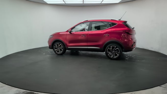 2025 Mg Mg Zs