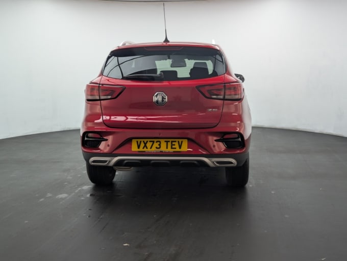 2025 Mg Mg Zs