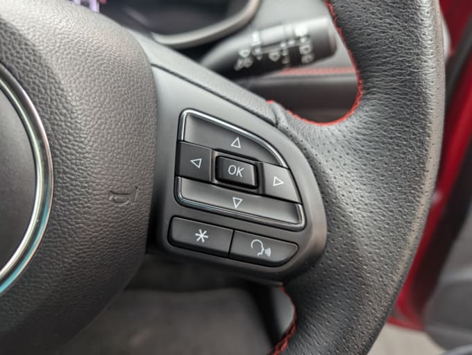 2025 Mg Mg Zs