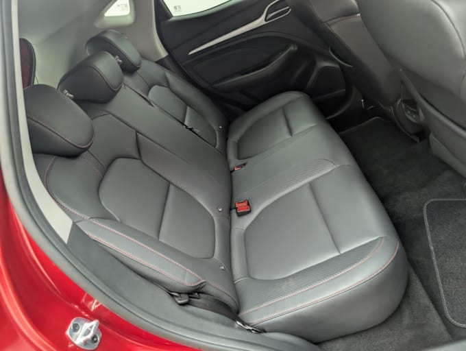 2025 Mg Mg Zs