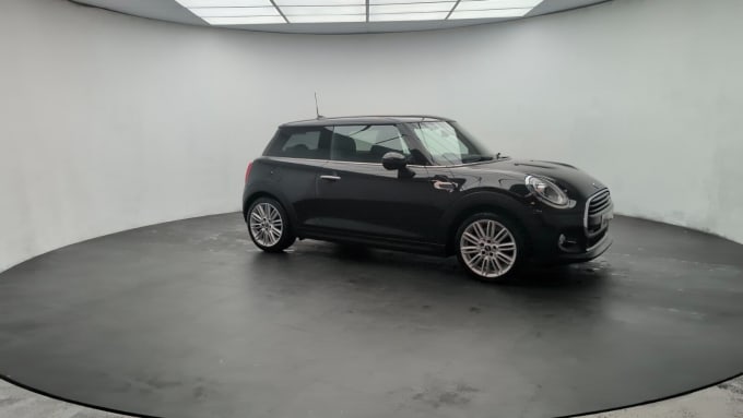 2025 Mini Hatch