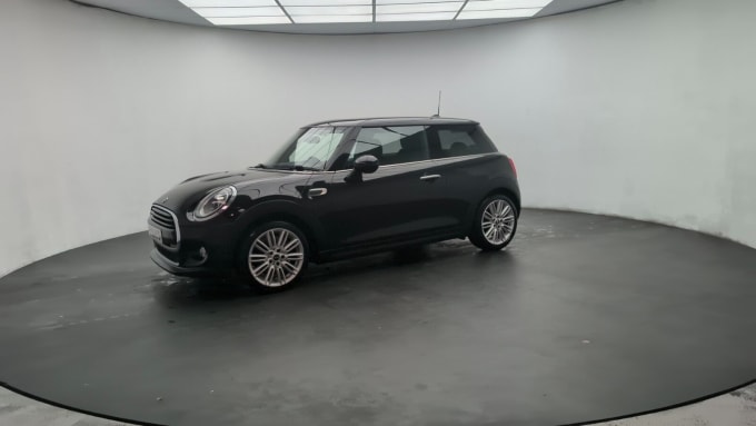 2025 Mini Hatch