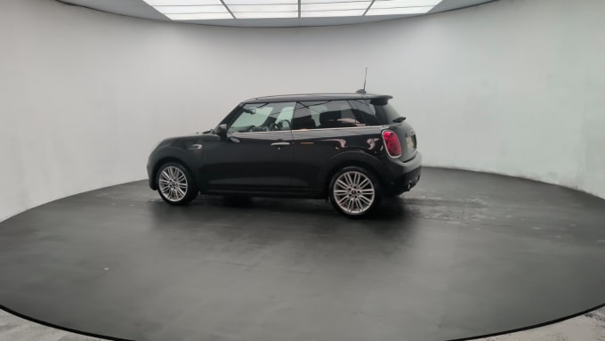 2025 Mini Hatch