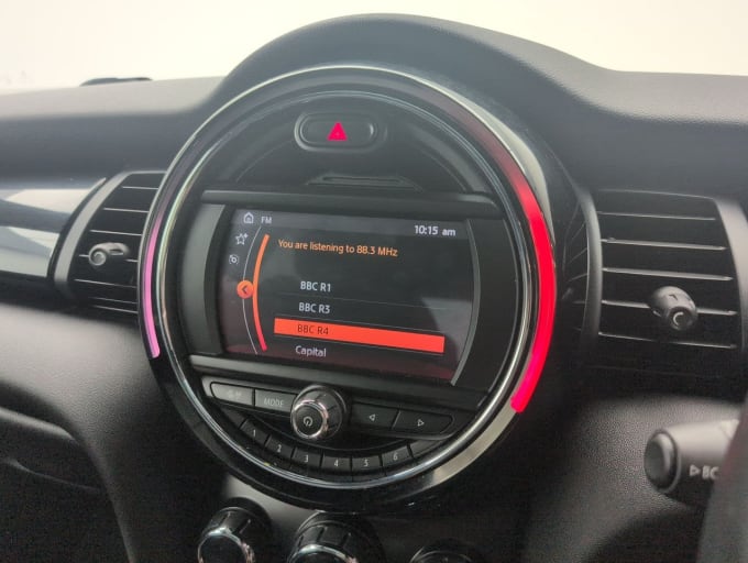 2025 Mini Hatch