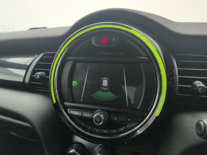 2025 Mini Hatch