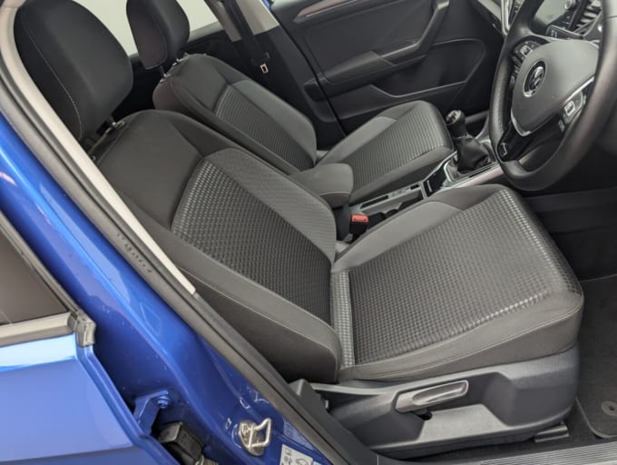 2025 Volkswagen T-roc