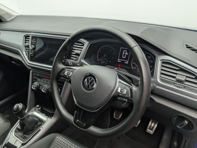 2025 Volkswagen T-roc