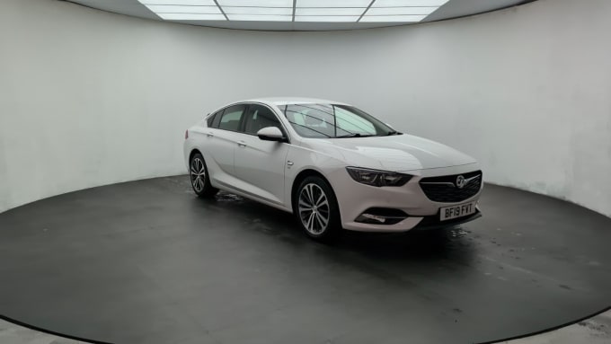 2019 Vauxhall Insignia