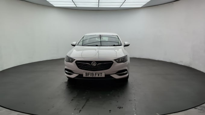 2019 Vauxhall Insignia