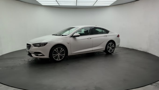 2019 Vauxhall Insignia