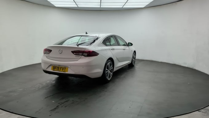2019 Vauxhall Insignia