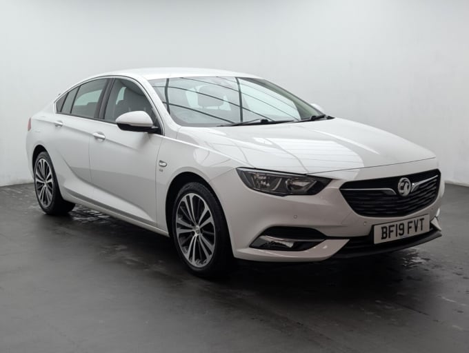 2019 Vauxhall Insignia